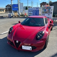 アルファロメオ　4C  レッド　車検8年11月　前オーナー会社　...