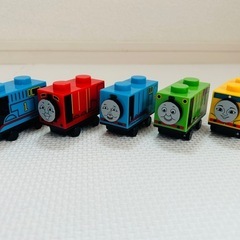 機関車トーマス　連結　ブロック
