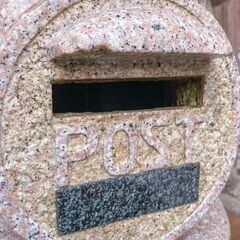 薄桃色 赤 花崗岩のポストの画像