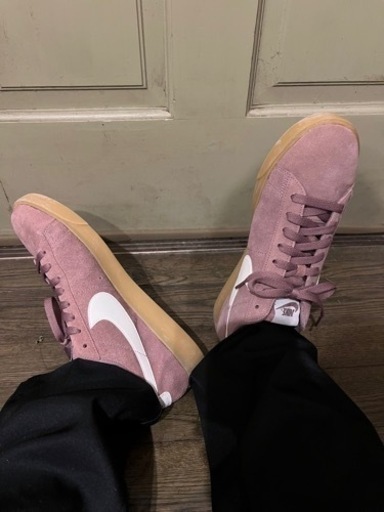 NIKE スニーカー　ほぼ未使用