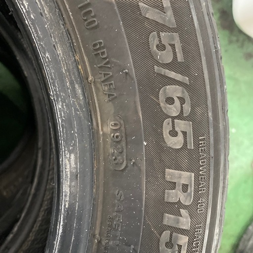 中古タイヤ 175/65R15 4本セット