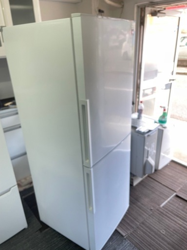 北九州市内配送可能　保証付き SJ-PD28F-W 冷蔵庫 プラズマクラスター冷蔵庫 ホワイト系 [2ドア /右開きタイプ /280L