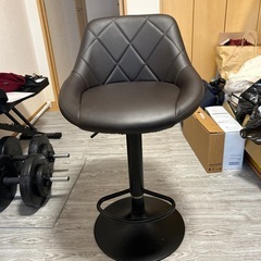 カウンターチェアの画像