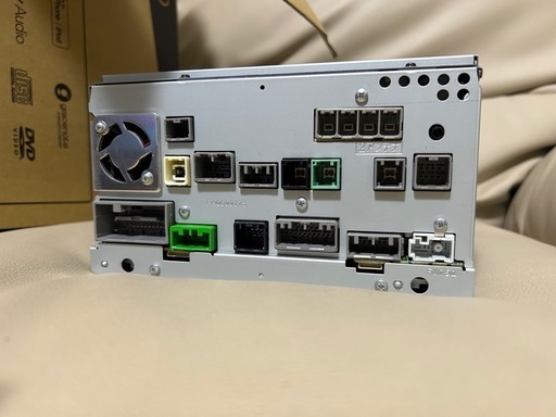 ホンダ純正ナビ　Gathers インターナビ VXM-175VFI CarPlay