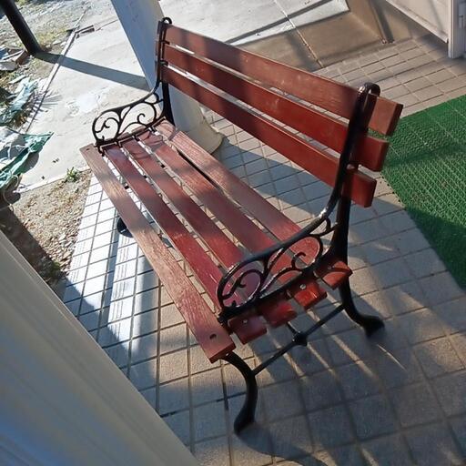 ガーデンベンチ