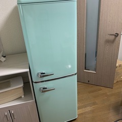 アイリスオーヤマ 冷蔵庫 130L小型一人暮らし レトロ