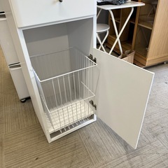 【超美品‼️】便利♪ 40cm幅スリムランドリーラック キャビネット オープンラック 隙間収納家具 鏡面仕上げホワイト♪