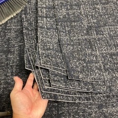タイルカーペット　中古　の画像
