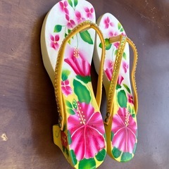 サンダル　下駄　黄色の画像