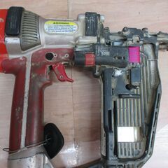 MAX マックス  HA57/957T 高圧フロアタッカ 中古品 【ハンズクラフト宜野湾】の画像