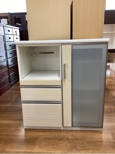 キッチンキャビネット【町田市再生家具】　242057