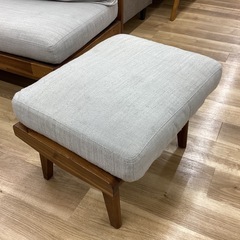 【取りに来られる方限定！！】ダイニングセット UNICO オットマン付の画像