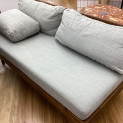 【取りに来られる方限定！！】ダイニングセット UNICO オットマン付の画像