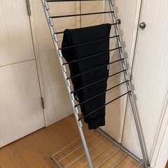 【あげます無料】薄型ラック／ズボン、スラック掛けの画像