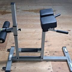 トレーニング器具  健康器具