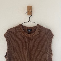 【今週末まで】ユニクロ　ニットの画像