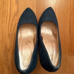 Sサイズ　ジーンズ系ピンヒールパンプスの画像