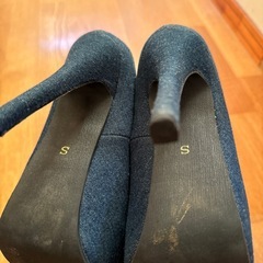 Sサイズ　ジーンズ系ピンヒールパンプスの画像