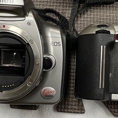 カメラ、レンズ一式の画像