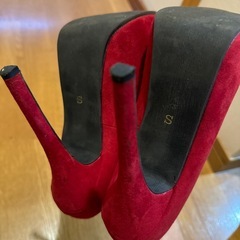 Sサイズ　真っ赤なピンヒールパンプスの画像