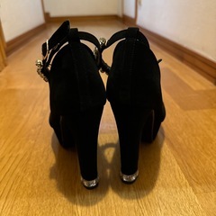 38サイズ　結婚式　オシャレなヒールパンプスの画像
