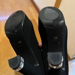 38サイズ　結婚式　オシャレなヒールパンプスの画像