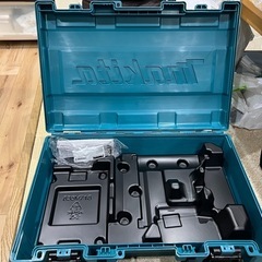 makita 箱のみ（40mm充電式仕上釘打）の画像