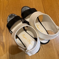 Mサイズ かわいい厚底サンダルの画像