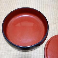 漆器　菓子入れ？の画像
