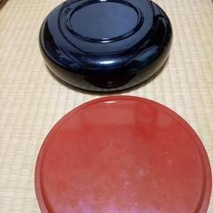漆器　菓子入れ？の画像