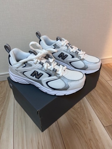 新品未使用　ニューバランス