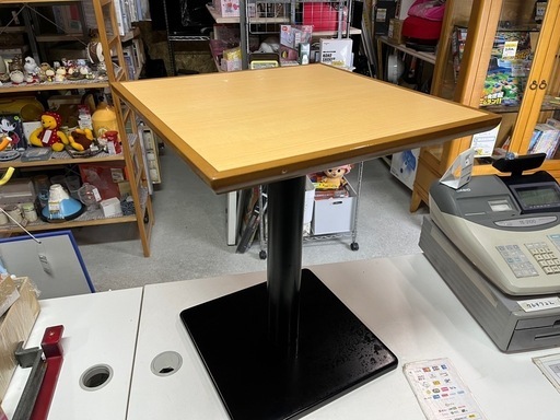 パブリック株式会社 カフェテーブル センターテーブル 正方形 コーヒーテーブル W500 D500 H595 中古品 ①