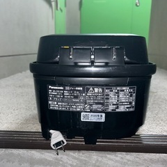 Panasonic  炊飯器 5.5合炊き 2020年製の画像