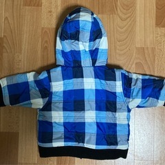 ダウンジャケット　子ども用品　子ども服の画像
