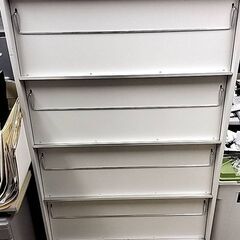 ディスプレイラック スチール製