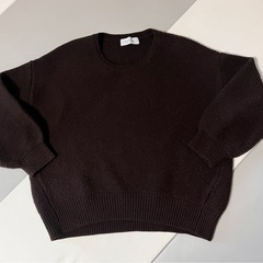 シンプリシテェ　ニットの画像