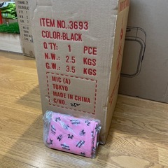 ミニーマウスキャリーバッグの画像