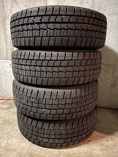 ダンロップ スタッドレス ウインターマックス02 215/60R17