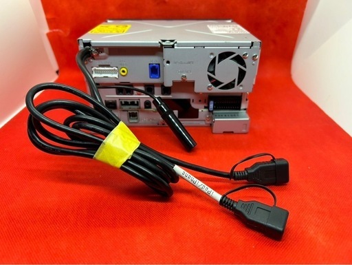 KENWOOD  最高峰　MDV-Z700 新品パーツ多数＋新品バックカメラ付き