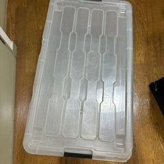 クリア衣装ケース