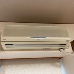 【取引中】エアコン　本体＋室外機　合計3セット　名古屋市西区　引取り限定