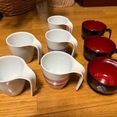 取って付きマグカップととって付き汁椀