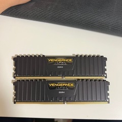 メモリCORSAIR VENGEANCE LPX DDR4-26...