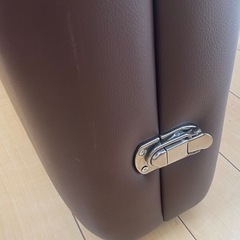 マッサージベッド　エステ台　瀬術台の画像