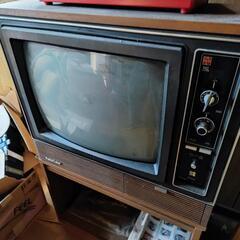 2017年式 テレビ テレビ台セット 他のブラウン管テレビとテレビ台もの画像