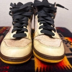 NIKE スニーカー　レディース　23cm