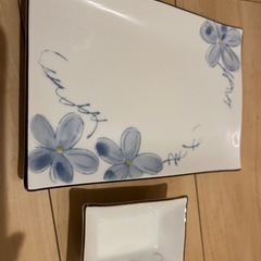 【無料】食器セット　全て5点ずつありますの画像