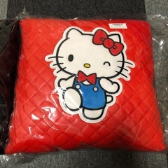 新品未開封　ハローキティ  キルトクッション　2個セットの画像