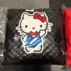 新品未開封　ハローキティ  キルトクッション　2個セットの画像