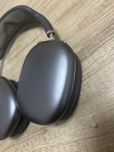 airpods max 傷だらけ